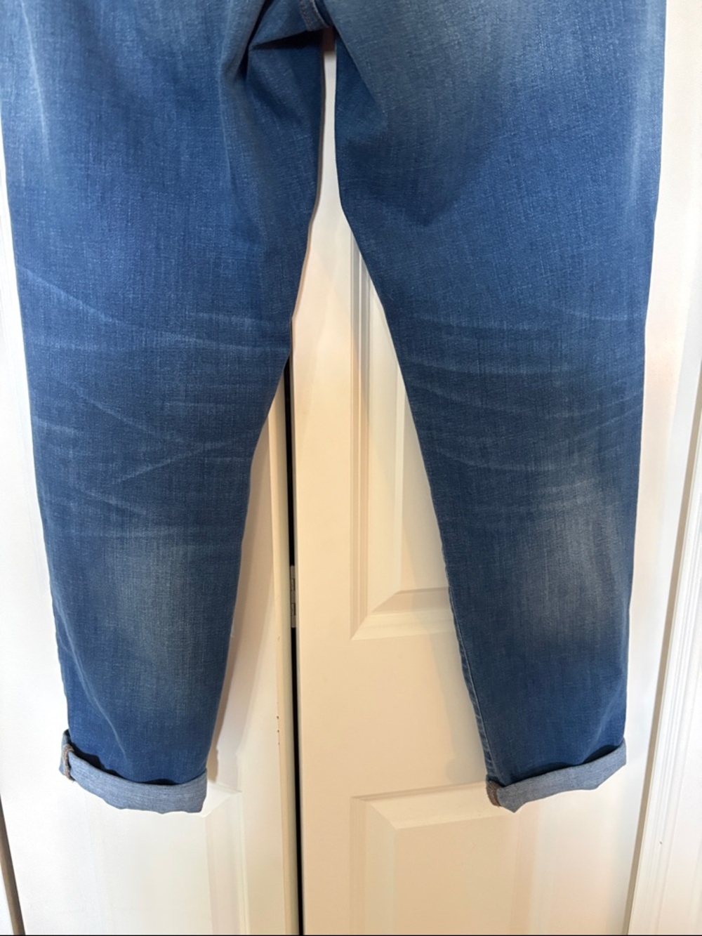 J. Jill Women's Boyfriend Jeans in Medium Blue Wash - Picture 13 of 13